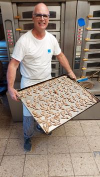 20241208-In der Weihnachtsb&auml;ckerei_2